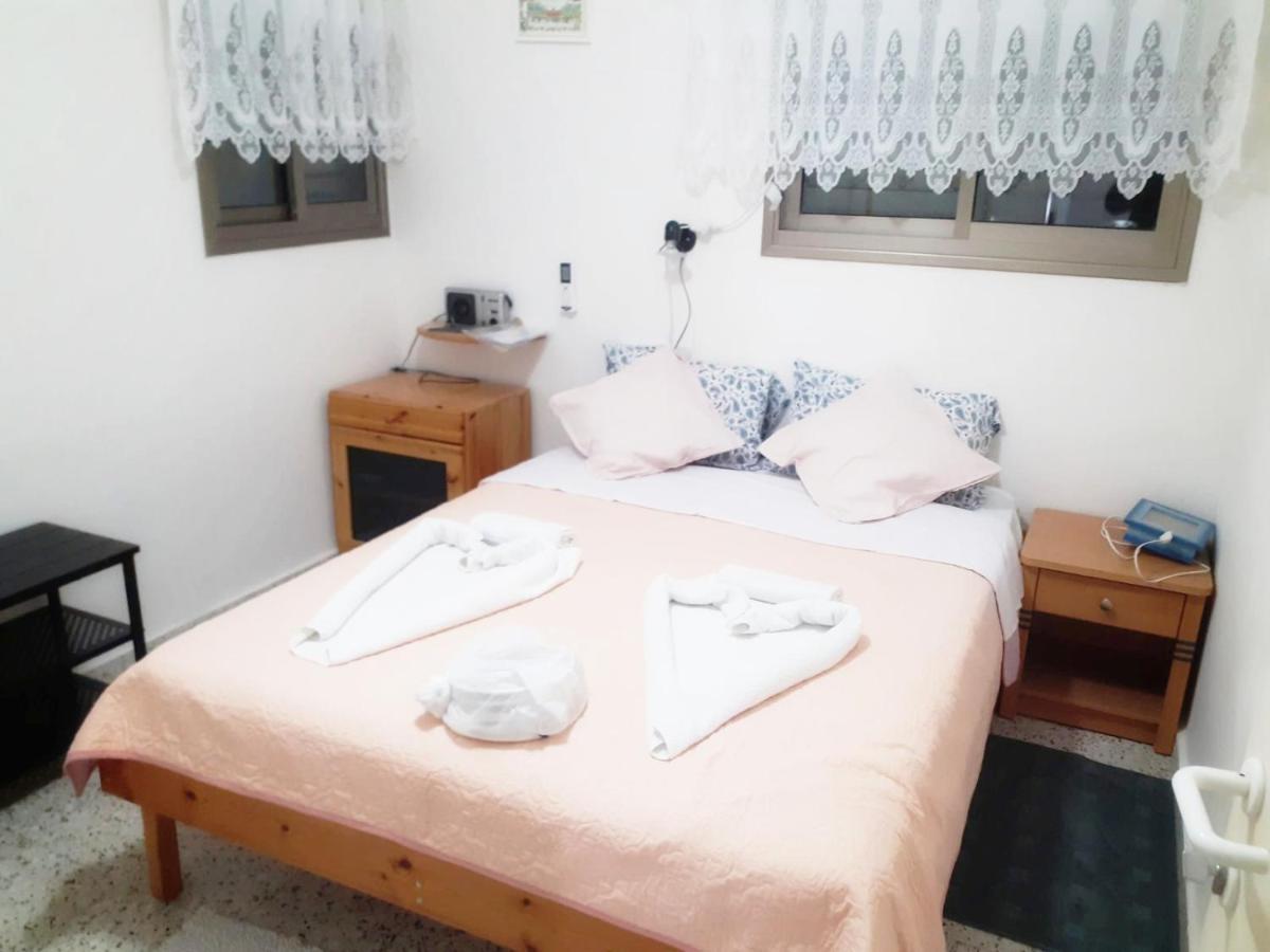 Carmela House Apartment Arad Ngoại thất bức ảnh
