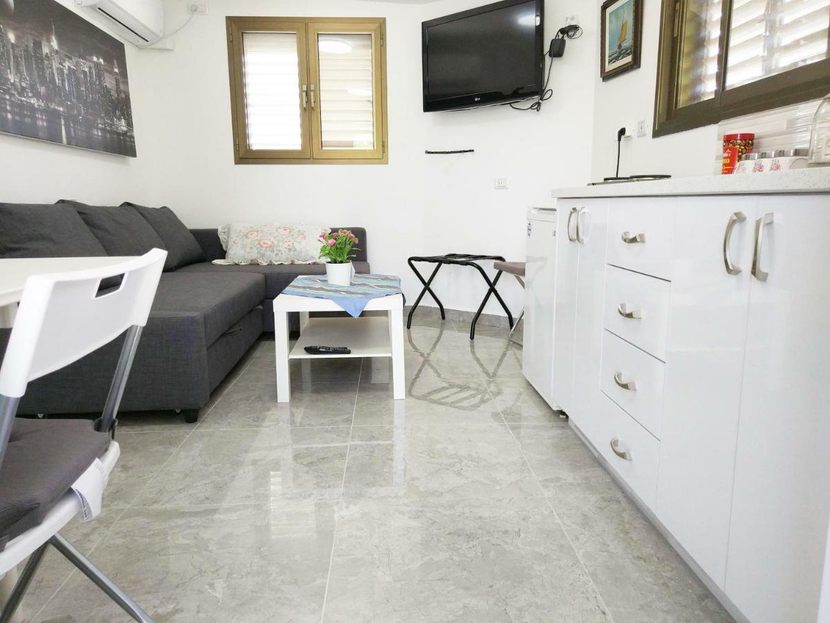 Carmela House Apartment Arad Ngoại thất bức ảnh